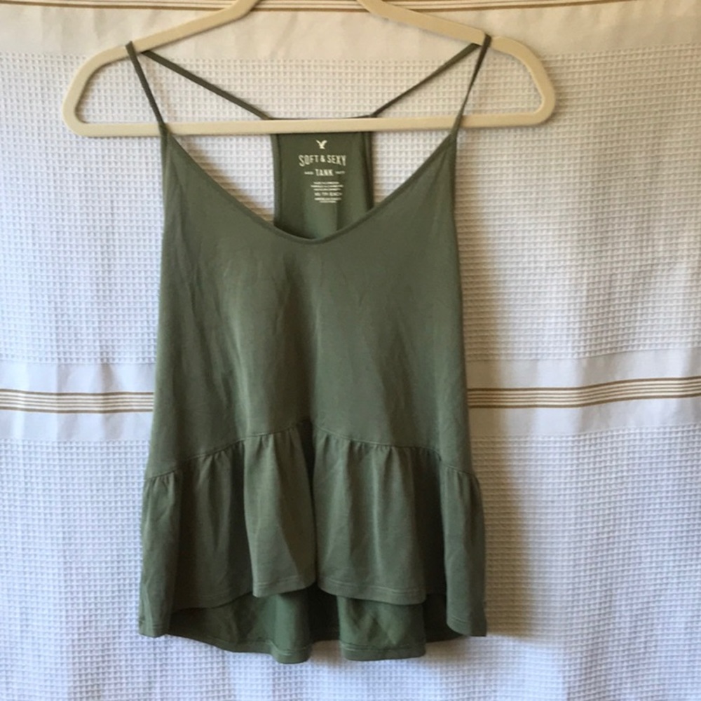 In sexy American Eagle outfitters tank top XX